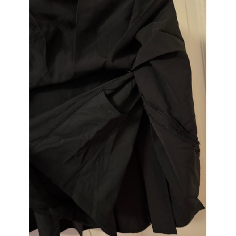 Halara Black Pleated Tennis Skirt with Shorts - size large - Picture 6 of 7